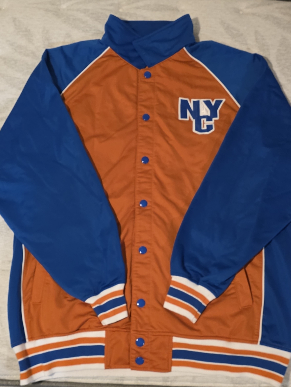 🔥 RARE VINTAGE New York Knicks Vecta Primetime Lightweight Satin Jacket- XL